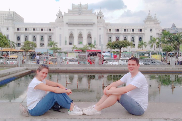 Explore Yangon on Foot (2hours)