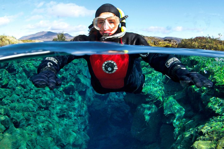 Silfra: Snorkeling Between Tectonic Plates - Meet on Location