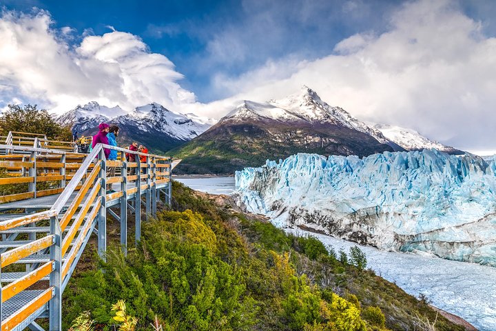 Perito Moreno Glacier with Navigation from El Calafate