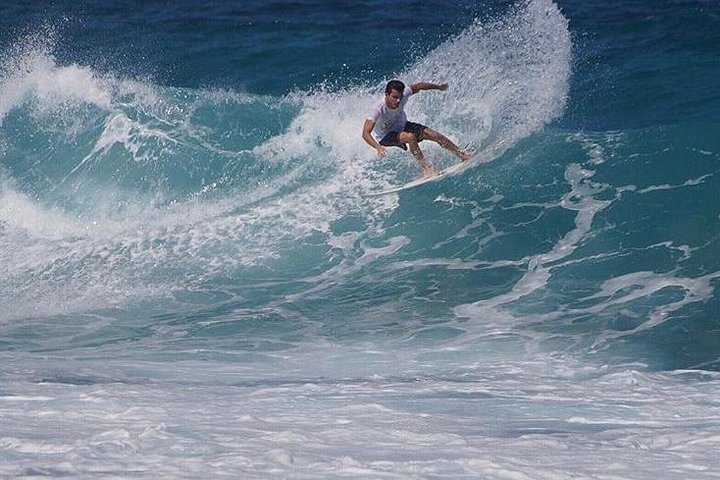 Surf lessons 1h30 (4-6 people) Kokoplaj Surf camp Guadeloupe school