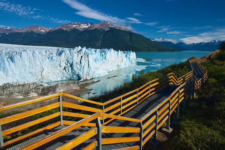 Perito Moreno Glacier Full Day Tour with Optional Boat Safari