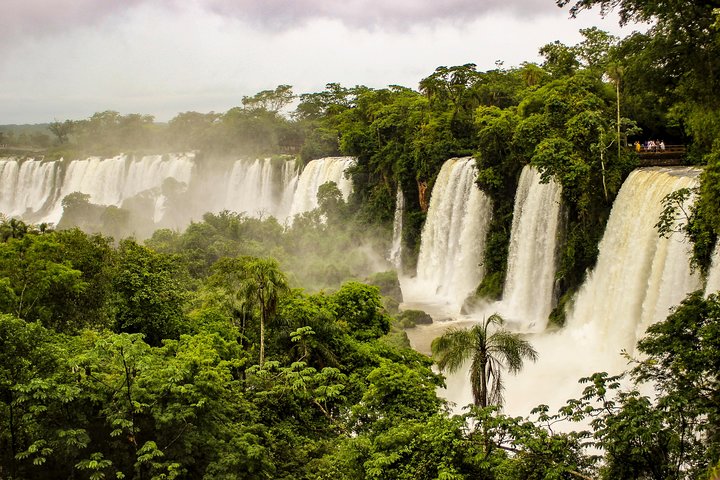 3-Day Iguazu Falls Exploring Tour From Argentina and Brazil