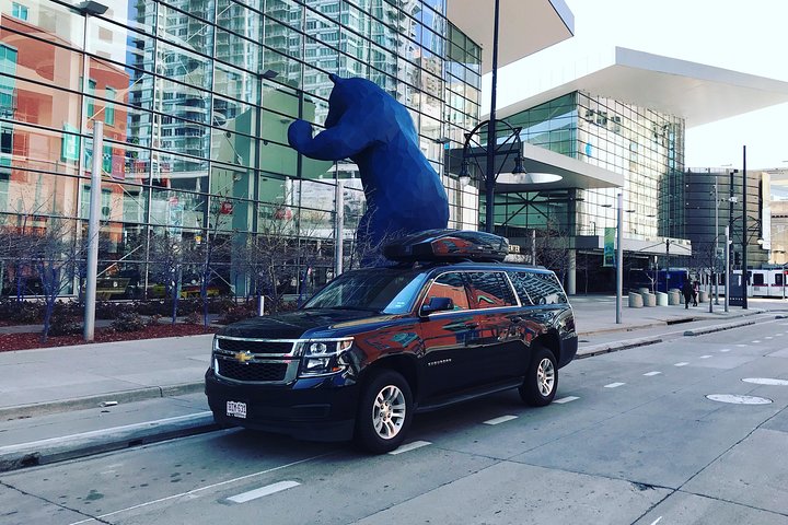 Private Car Service from Vail or Beaver Creek to Denver Int'l Airport (DEN)