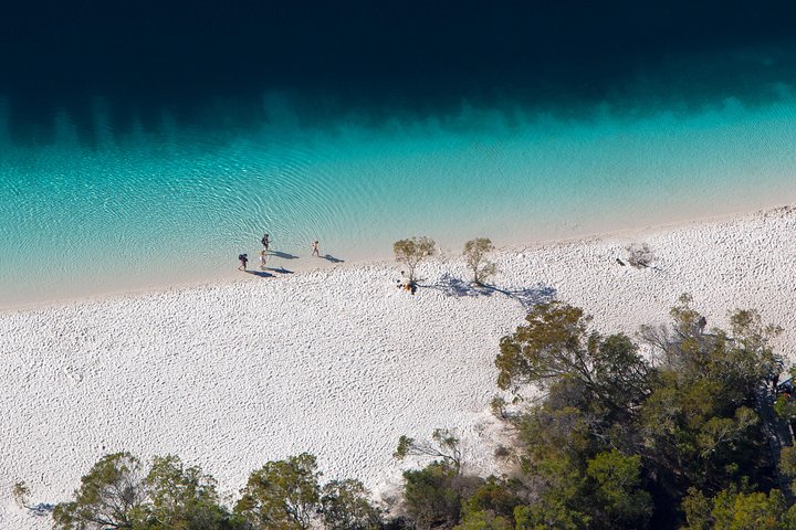 K'gari (Fraser Island) Explorer 2-Day Tour