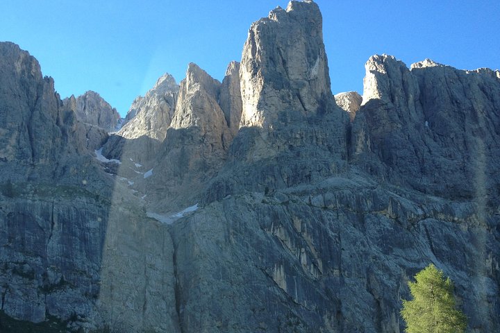 Heart of the Dolomites starting from Cortina d'Ampezzo