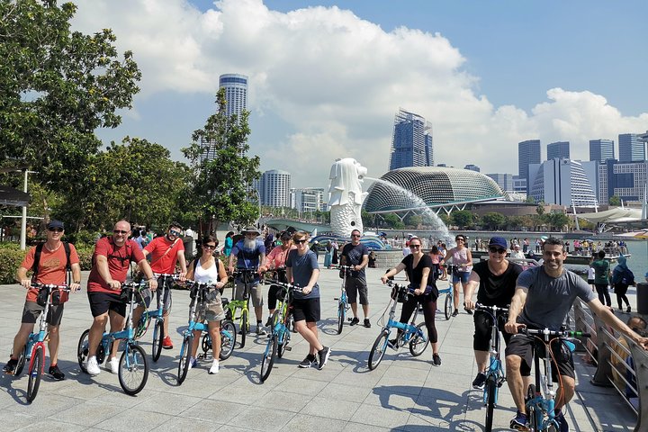 Lion City Bike Tour of Singapore