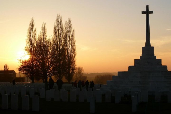 From LIlle or Bruges, Christmas Truce to Passchendaele Ypres 1 day WW1 private