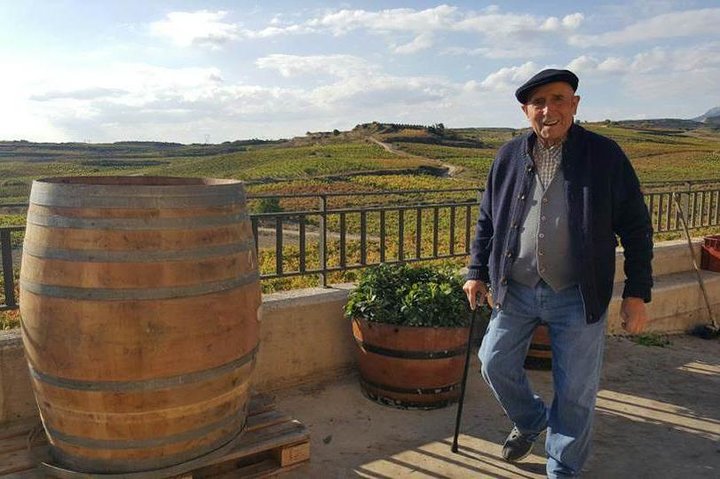 La Rioja wines and Laguardia tour from San Sebastian