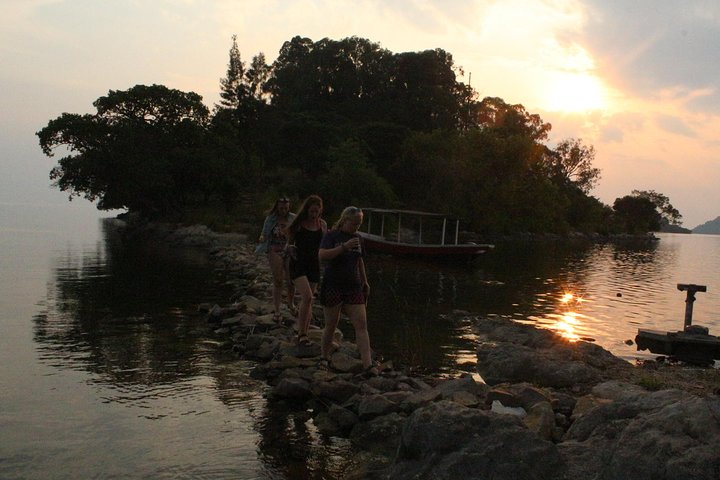 City tours&village walk&hot-spring bathing