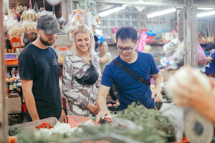 Chef Samuel's Private Malaysian Cooking Class with Wet Market Tour