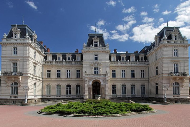 Hidden Gems of Austrian Architecture in Lviv Private Walking Tour