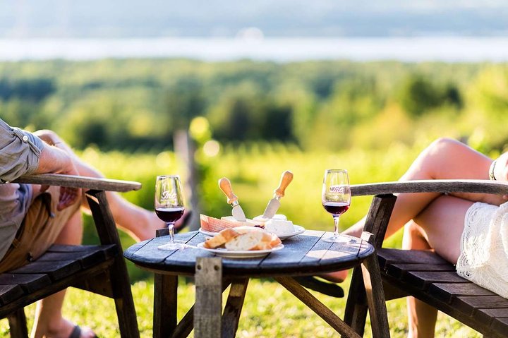 Island of Orleans Taste and Drink Tour