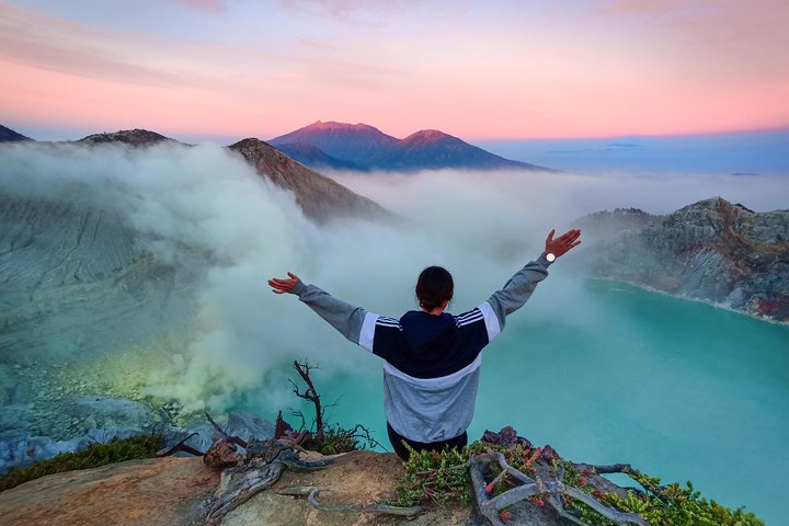 Yogyakarta Bromo Ijen Bali Tour (5d4n)