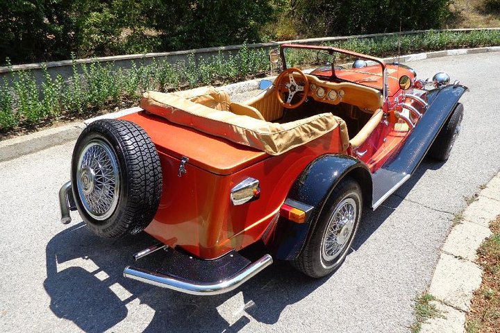 Private Retro Stylish Tour of Sliven with Mercedes SSK 1973