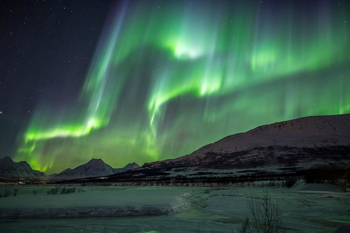 Tromsø: Chasing Northern Lights – We Go Where The Lights Appear