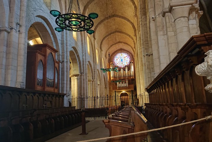 Tour monastery Poblet with hotel pickup