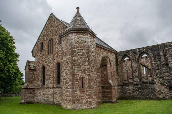 Urquhart Castle, Culloden, Clava Cairns, Loch Ness