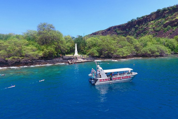 Big Island: Captain Cook Snorkel On A Power Catamaran With Lunch