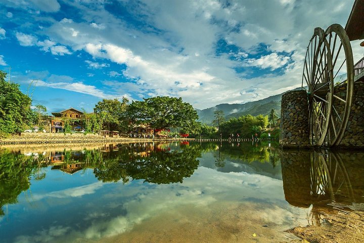 Tour Guide and Car: Private Day Tour to Tianluokeng Tulou and Yunshuiyao Village