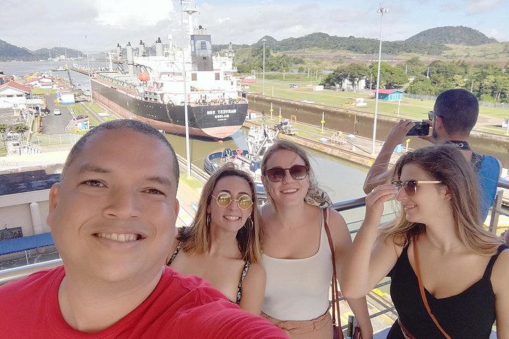 Panama Canal and City Tour Experience