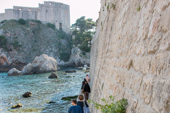 Dubrovnik Game of Thrones Tour + Lokrum & Iron Throne option
