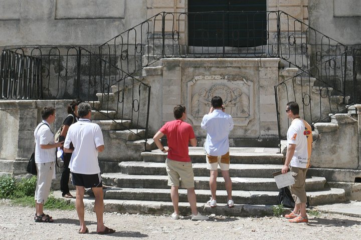 Dubrovnik Game of Thrones Tour + Lokrum & Iron Throne option