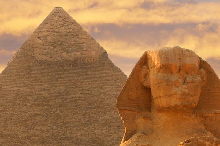 Private Giza Pyramids Tour with camel Ride around the Great Pyramid