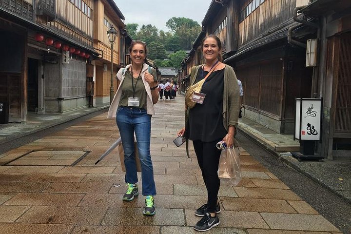 Kanazawa Customized Half-Day Tour with Licensed Local Guide