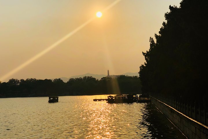 All Inclusive Tour to Summer Palace and Lama Temple