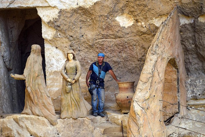 Coptic Cairo Tour: Cave Church of Saint Simon and Old Cairo churches