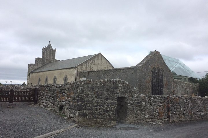 Burren Guided Electric Bike tour with Poulnabrone Portal Tomb