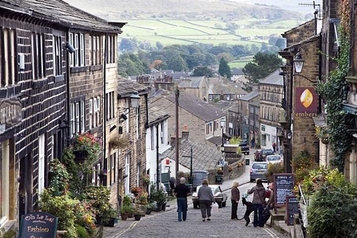 Private Tour - Haworth, Bolton Abbey and Yorkshire Dales Day Trip from Harrogate
