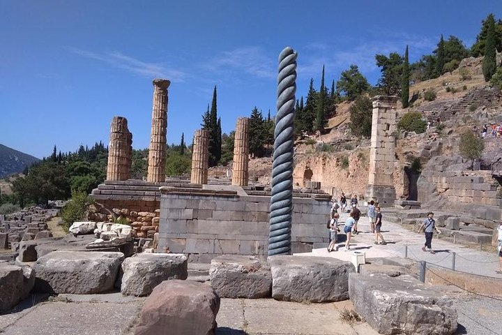 Delphi, Trip to the "Center of the Ancient World"