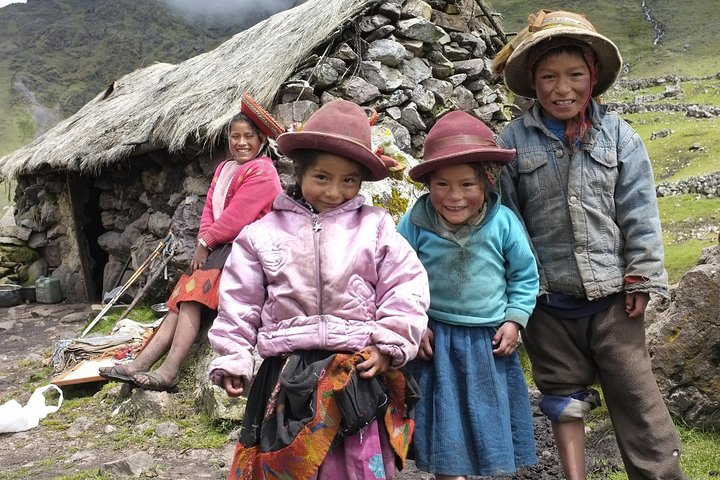 Exclusive Thermal Springs & Archaeological Wonders | Inca-Saywite