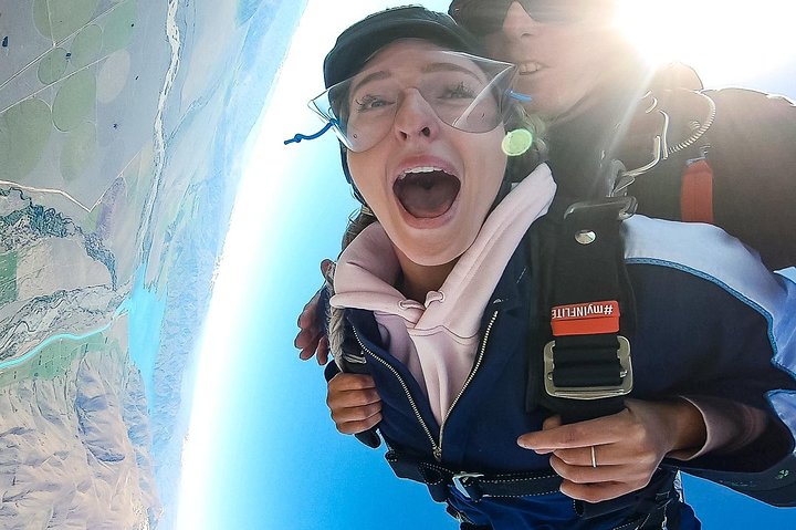 Skydive Mt. Cook - 70+ Seconds of Freefall from 16,500ft