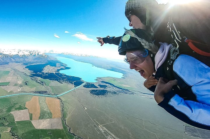 Skydive Mt. Cook - 70+ Seconds of Freefall from 16,500ft