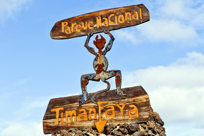 Timanfaya Park & Camel Ride (extra cost) - Short South Tour
