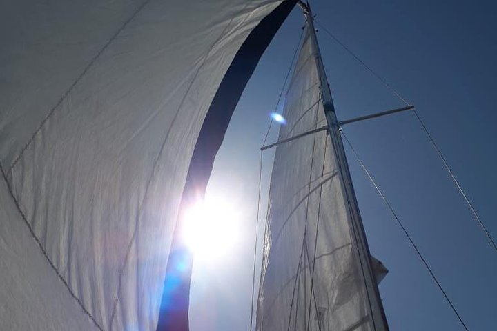 "SAILING TOUR: Tango and Choripan (typical Argentine food)