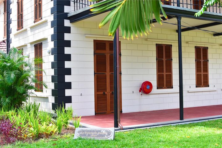 Private Full day Mahé island tour (1-2 persons)