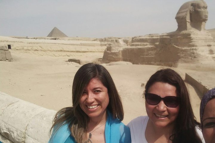 Cairo 8 Hour Private Tour of Pyramids & Grand Egyptian Museum