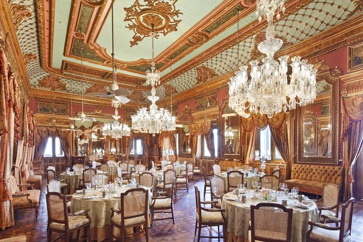 Heritage Walk with HiTea at Falaknuma Palace