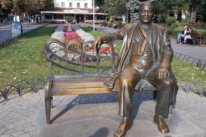 Odessa Combo: Private Sightseeing Tour and Catacombs Visit