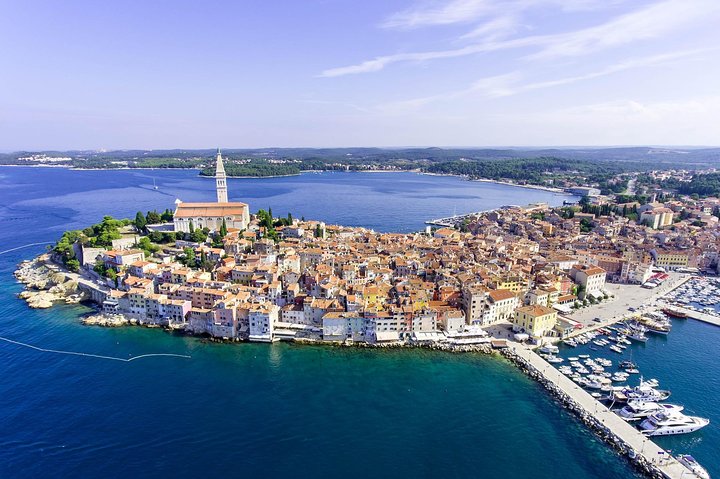 Best of Istria: Amphitheater Pula + Rovinj + Hum Tour