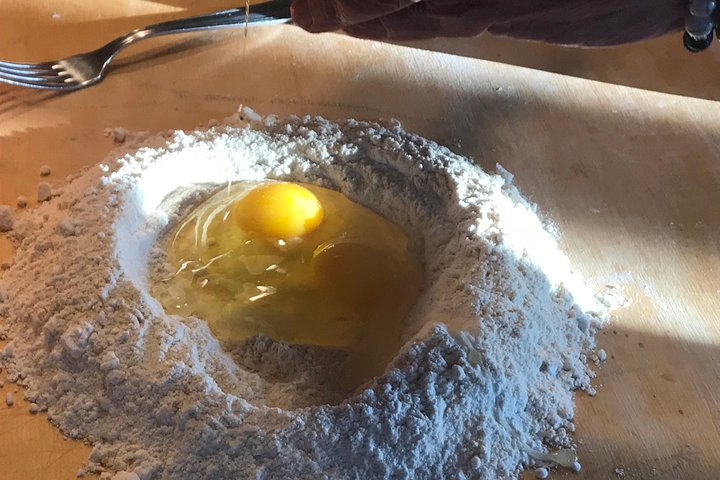 Cooking Class at a Farmhouse in Val d'Orcia Tuscany