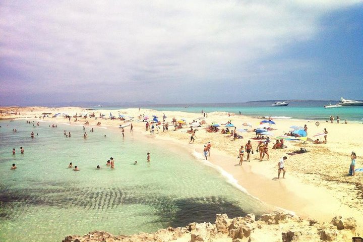 Playa de Ses Illetes Sailboat Full Day Private Trip