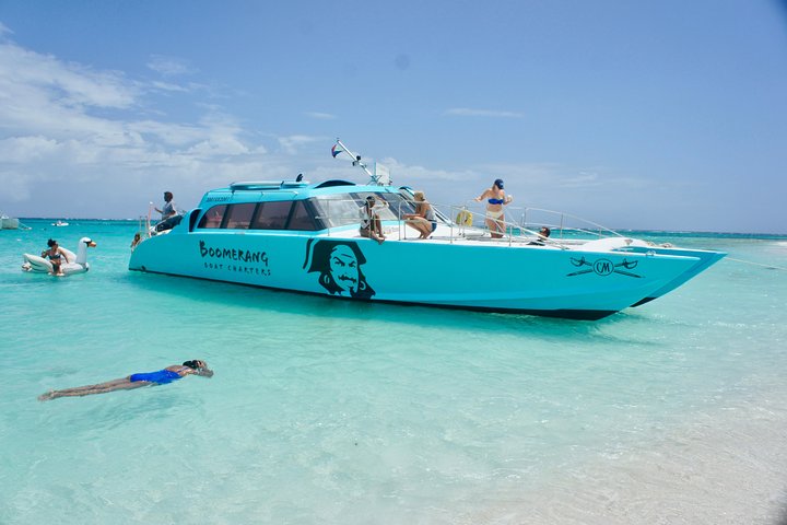 Boomerang’s Best of Anguilla: Swim with Turtles Adventure