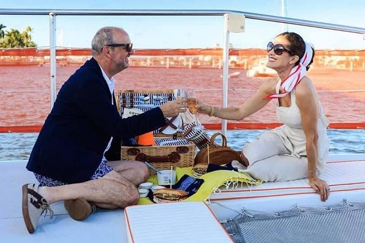 Scenic Hakuna Matata Sunset Cruise in West Palm Beach