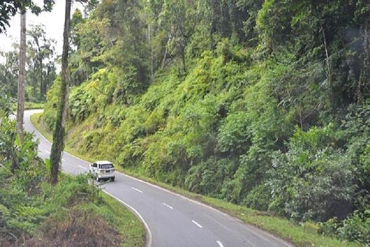 Maluku Ambon Private Airport Transfer to Bula with English Speaking Driver