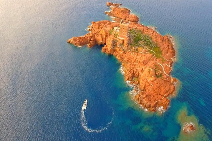 Calanques and red rocks - Departure Saint Raphaël