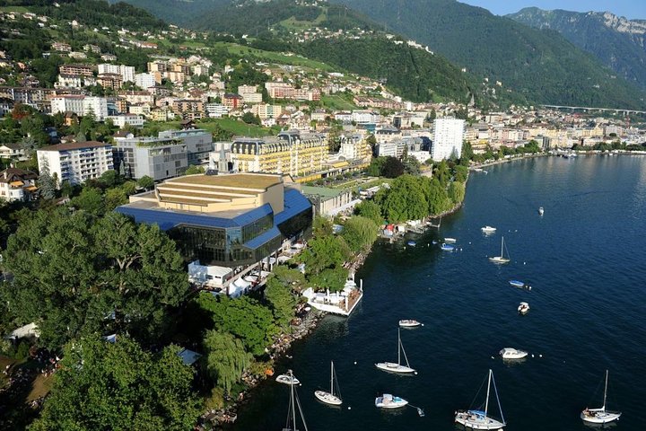 Day Trip to Montreux, Chaplin's World & Chillon Castle& apéritif